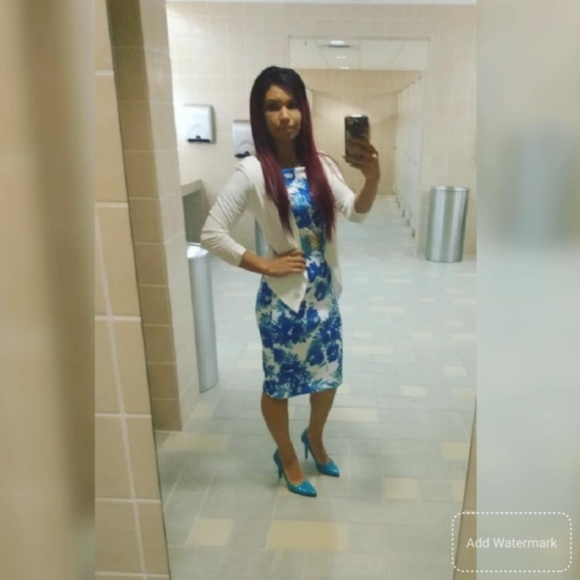 Dress - Picture 4 of 5